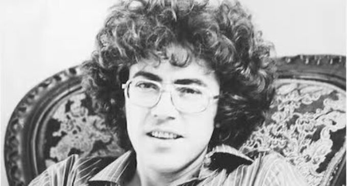 Falleció Piero, una voz inolvidable de la canción latinoamericana.